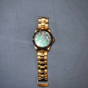 Mens Invicta watch. Brand new wore 2 times.